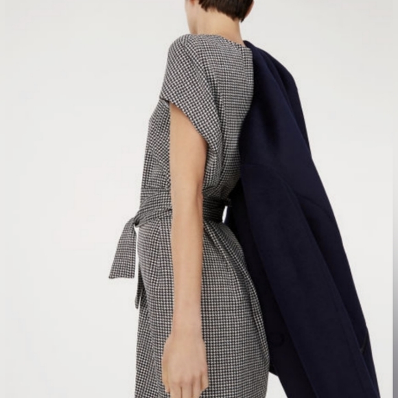 Club Monaco Vanellie houndstooth cocoon dress - Picture 8 of 8